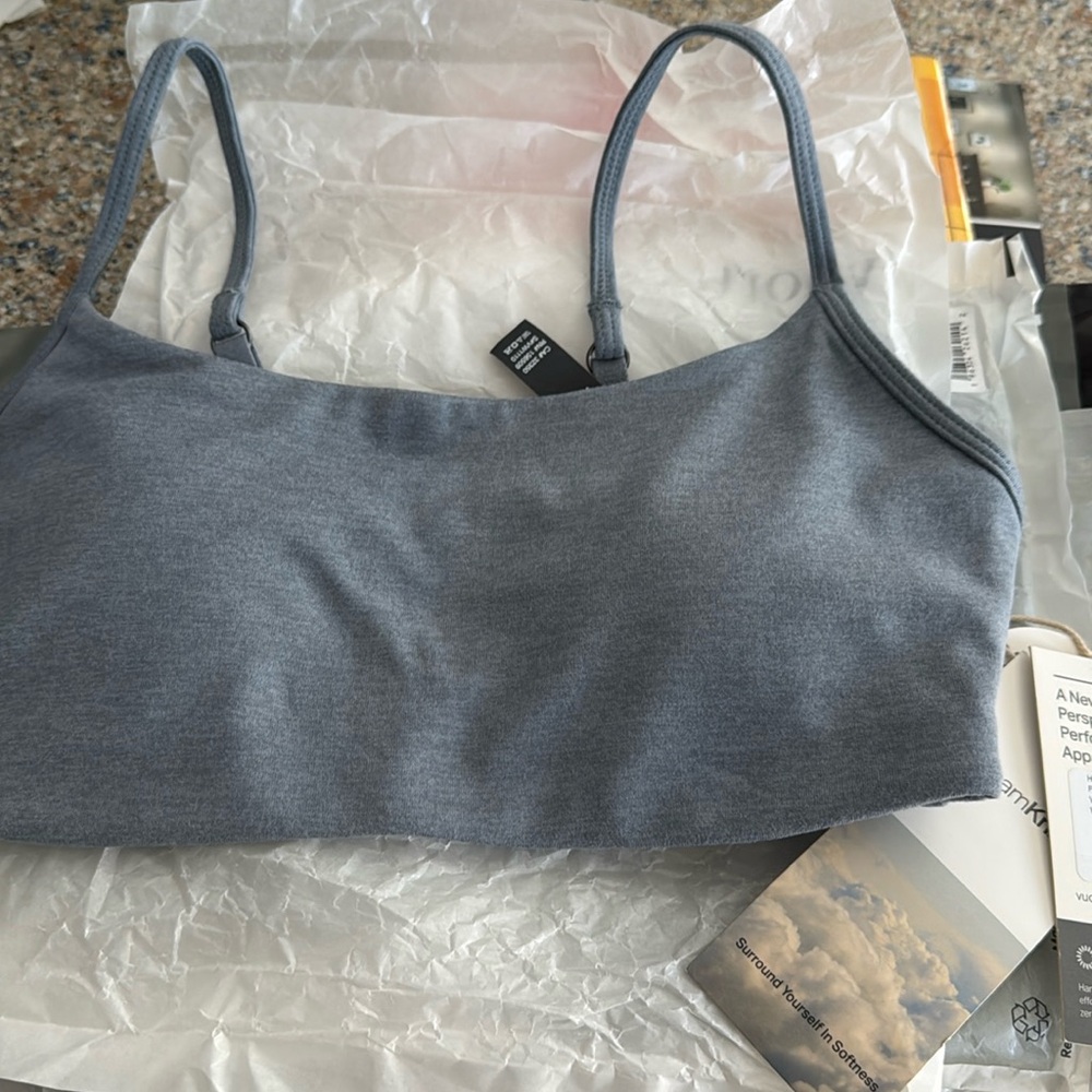 SOLD essential halo bra size xs